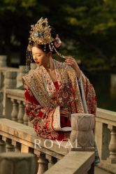 点击看大图 -挪娅婚纱摄影皇家会所
