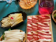 -慢丽江·云南野生菌土鸡锅(付家庄店)