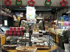 面包甜点陈列柜-FASHION BAKERY法森贝克(新德路店)