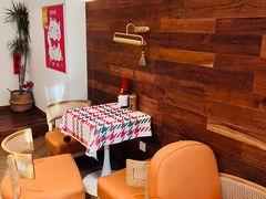 -Line 咖啡(石厦花园店)