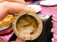 -香巴拉云南餐厅(华莱坞店)