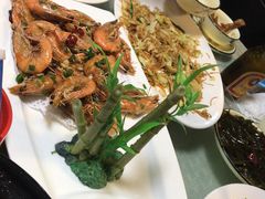 -鑫悦楼煎蟹·16年海鲜大排档