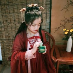 -汉仪华裳汉服馆(打浦桥店)