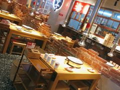 大堂-么肆烤肉·中式自助·烤肉大排档(街道口季佳PAI店)