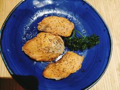 -枝魯枝魯自助料理