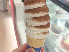-DQ·蛋糕·冰淇淋(西城红场店)