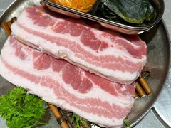 -草家酱蟹炭火烤肉店(珲春南路一店)