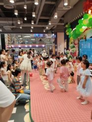 -meland亲子乐园(北京首开通州万象汇店)
