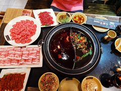 -唇辣号重庆老火锅(亦庄店)