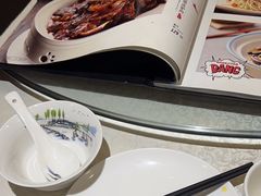 -三湘四水湖南特色餐厅(颐景公寓店)
