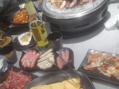 -啊美丽炭火烤肉(滑翔一店)