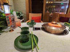 -润园四季椰子鸡火锅(卓越INTOWN店)