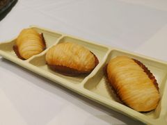 榴莲千丝酥-稻香酒家·34年老字号·港式粤菜(汉街店)