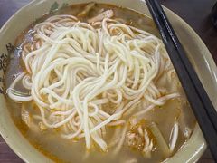 -亮亮面馆(经六路店)