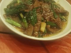 大蒜猪肝-张一品食府