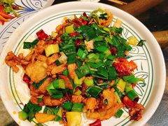 -云海肴·汽锅鸡·云南菜(天山百盛优客店)