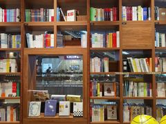 -百新书局(尚悦湾店)