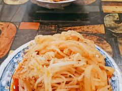 -牡丹广场薛栓子擀面皮大王