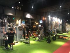 -VLines耀能运动24小时·月付制健身(京广桥店)
