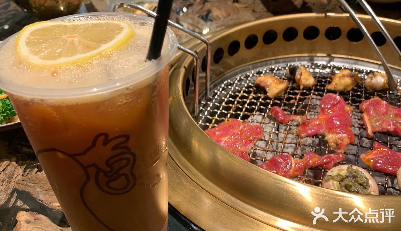 我宣布南宁烤肉天花板必须要有它的名字 排队也要吃🥩