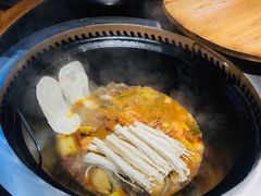 -锅来乐地锅鸡(安亭店)
