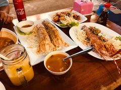 -两兄弟Song Pee Nong(2号店)