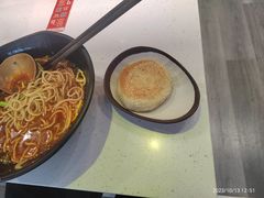 -牛汤哥慢熬牛肉汤(五道口店)