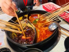 -钢管厂歆瑞源油卤串串香(春熙路太古里店)