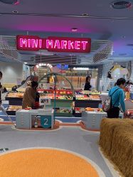 -奈尔宝家庭中心·亲子餐厅(北京东坝万达店)