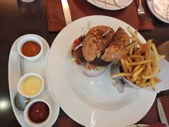 -db Bistro & Oyster Bar by Daniel Boulud(滨海湾金沙店)