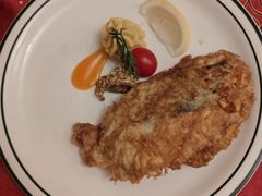 -塔道斯西餐厅(中央大街店)