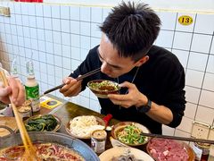 -黄潇洒老火锅(九眼桥宏济巷店)
