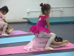 -舞研舞蹈培训(魏公村校区)