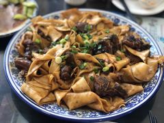 -壹阁胡羊焖饼(特色小吃街店)