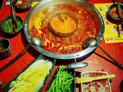 番茄鸳鸯锅-谭鸭血老火锅(龙湖宝山天街店)