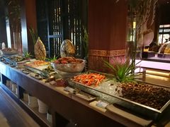 自助取餐区-西双版纳洲际度假酒店-海鲜傣味烧烤·侬香全日制餐厅