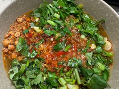 -肖肖酸萝卜鱼火锅(总店)