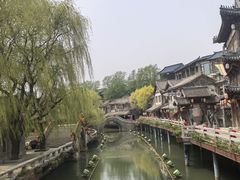 -雪山彩虹谷景区