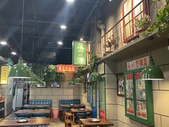 -超越炭火牛蛙火锅鸡(河东店)