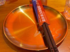 -何师烧烤·小龙虾·江湖川菜·精酿啤酒(中铁西城店)