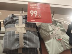 -优衣库(成都锦华万达广场店)