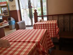 -红宝石·鲜奶小方·海派西点房(四平店)