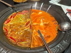开胃番茄锅-宽板凳老灶火锅(簋街店)