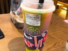 三颗红石榴大口喝-混果汁(喜荟城店)
