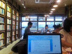 -香洲区图书馆(乐士文化区店)