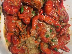 -霄汉牛三鲜湖北砂锅菜(万松园2店)