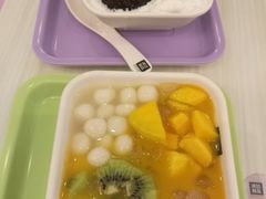 -满记甜品(巴黎春天宝山店)