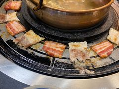 -阿山卓·野生菌火锅·纳西火塘烤肉