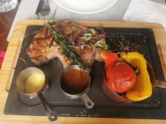 -YUE·6·西式融合餐厅(外滩六号店)