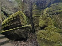 -梭布垭石林景区